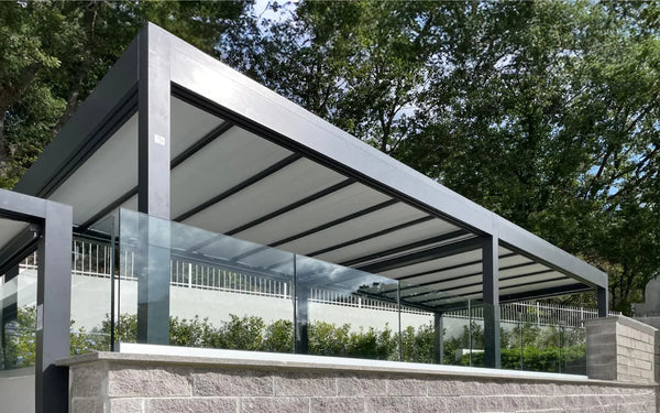 ARCADIA - RETRACTABLE ROOF PERGOLA